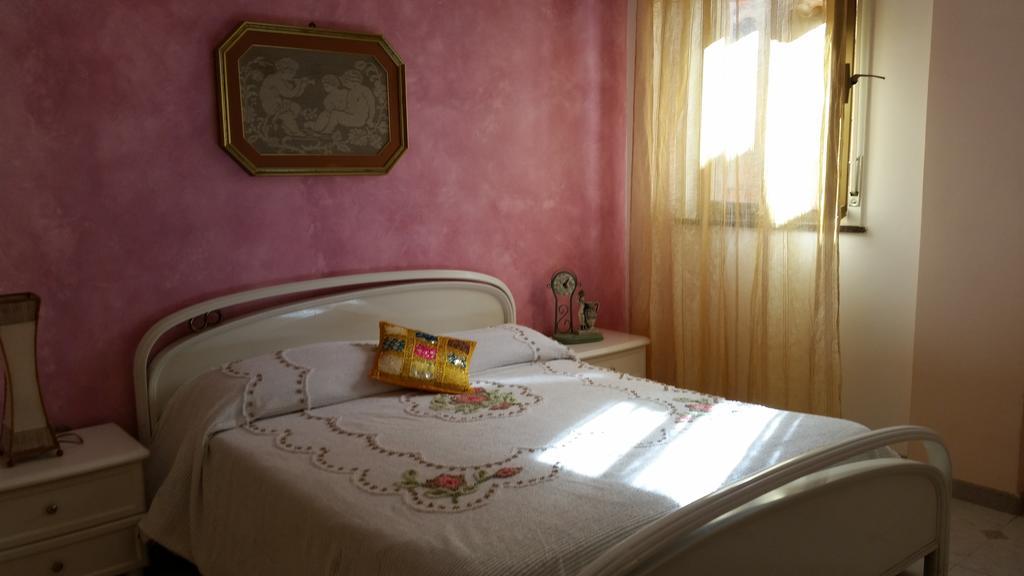 Appartamento Maria Giovanna Giardini Naxos Værelse billede